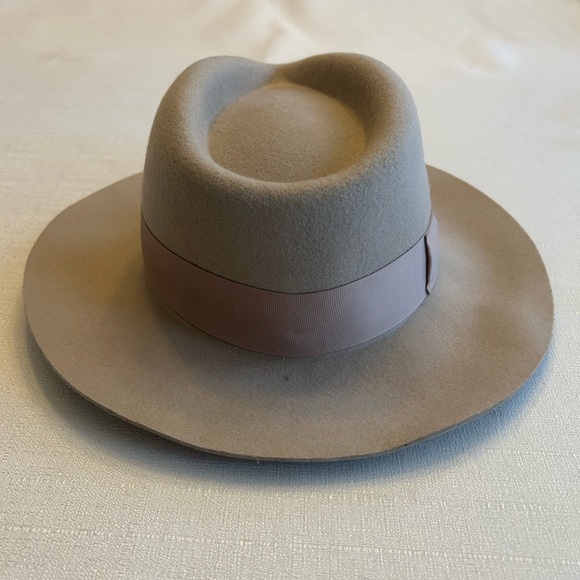 NWT Morgan & Taylor 100% Australian Wool Beige Hat with Wide Trim Headband - Picture 4 of 15